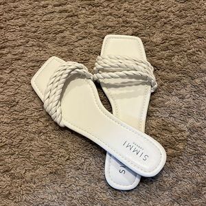 White simmi London candles (Not wide foot friendly lol )